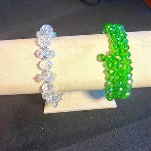 🌟Sparkling green crystal memory bracelet and clear crystal stretch bracelet.